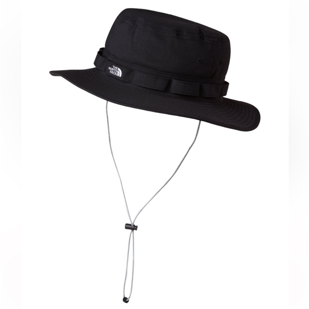 The North Face Class V Brimmer hat in black UNISEX